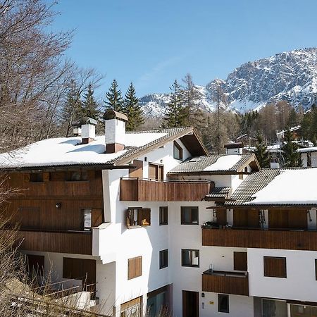 Villa Franchetti - Stayincortina Cortina d'Ampezzo Exterior photo
