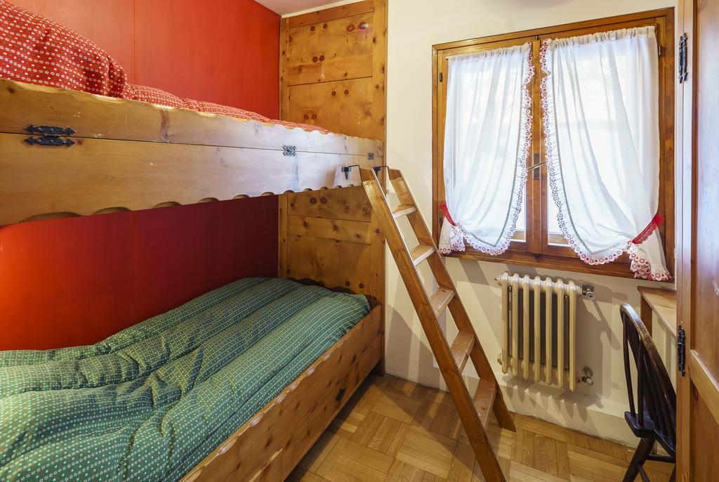 Villa Franchetti - Stayincortina Cortina d'Ampezzo Exterior photo